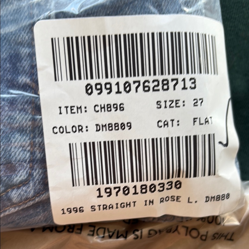 J Crew Slim-straight jean Size 27 - Picture 5 of 10